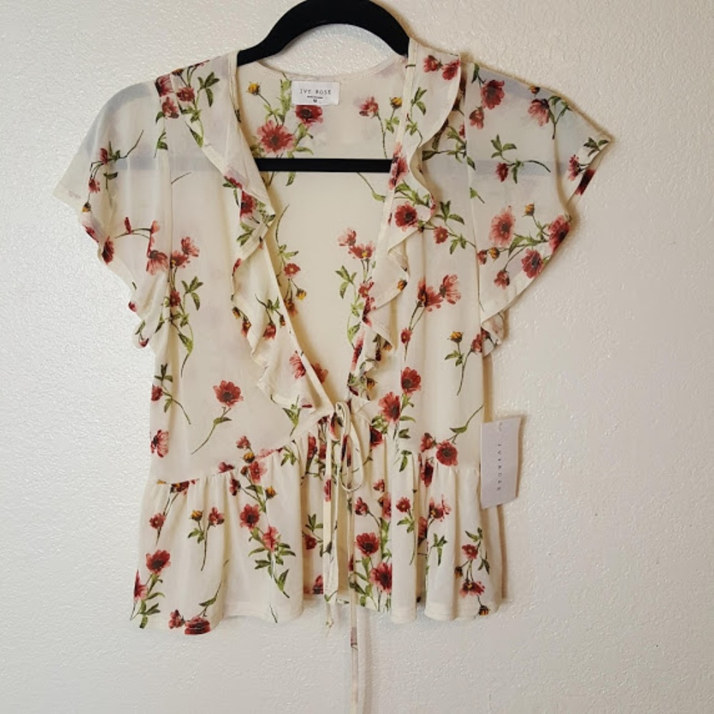 Ivy Rose Floral Thin Cute Blouse - Picture 5 of 7